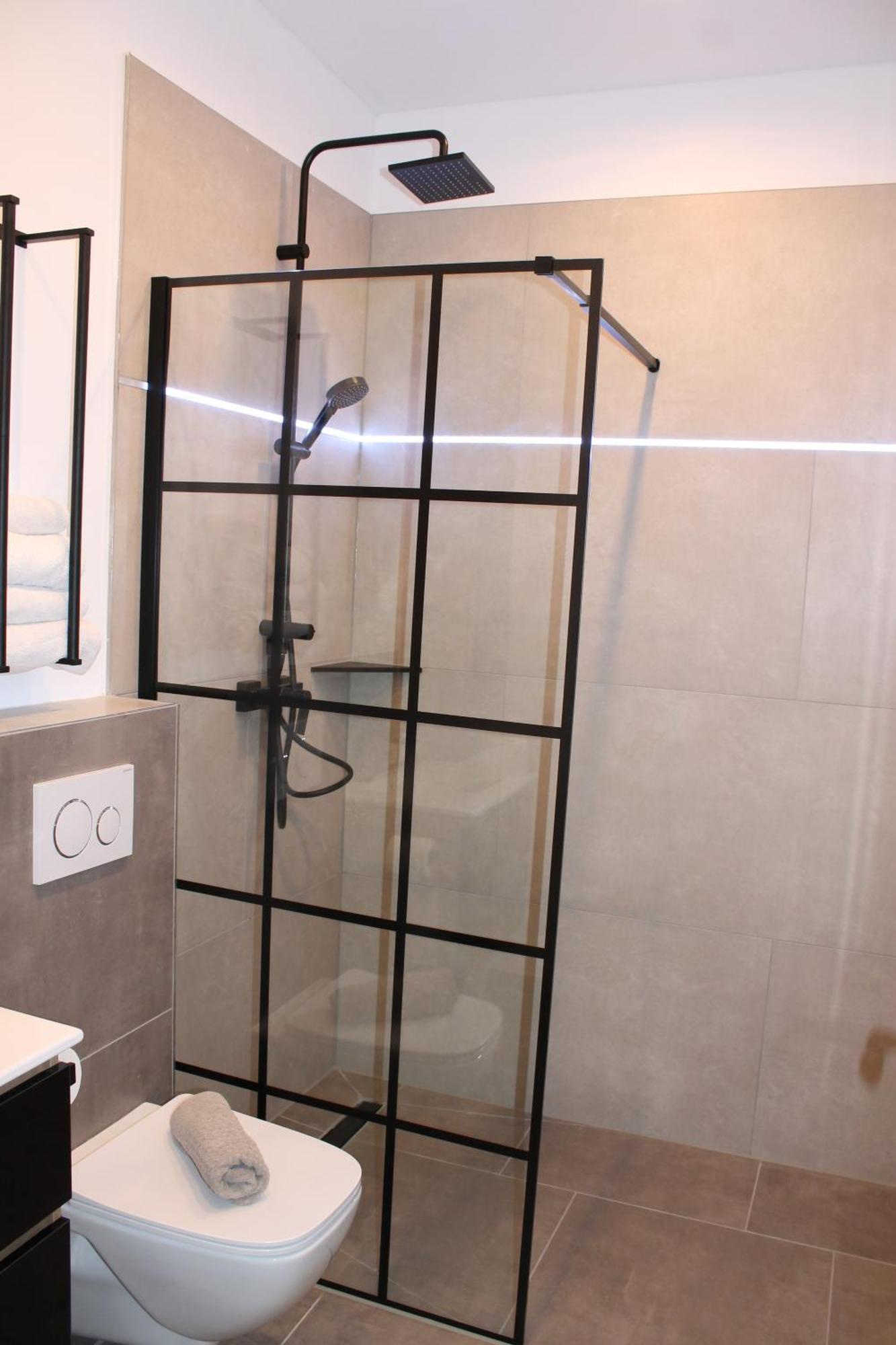 טרוכטלינגן Hotel Via Vita מראה חיצוני תמונה